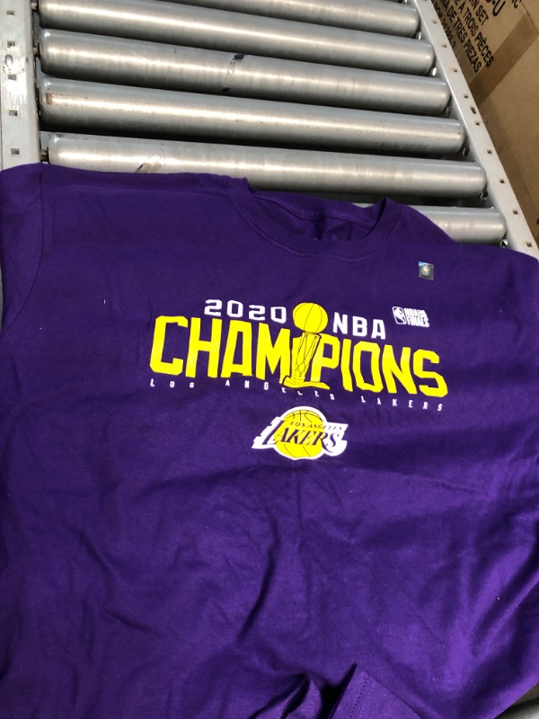 Photo 1 of 2020 NBA CHAMPIONS PURPLE SHIRT SIZE M