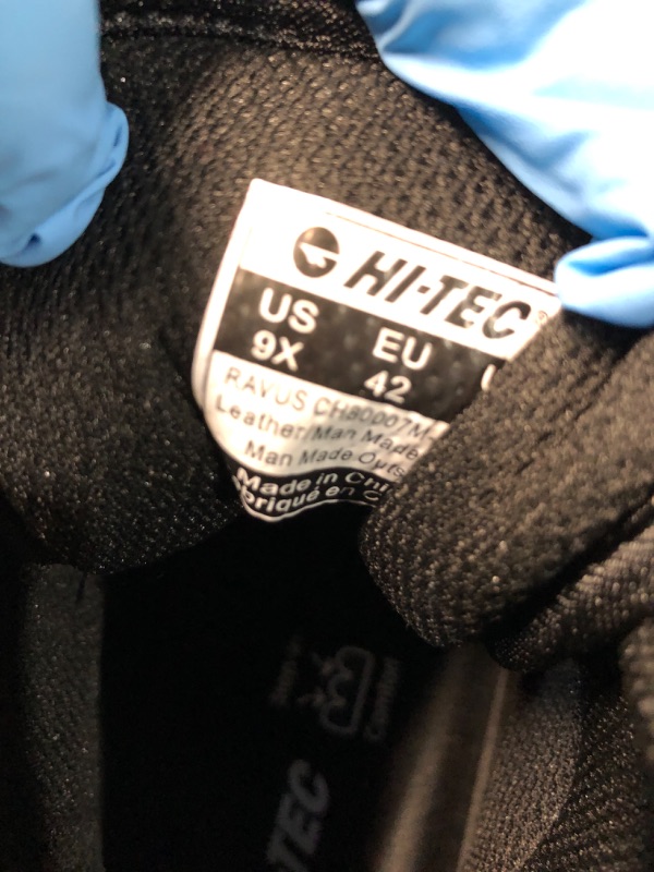 Photo 1 of **USED/ DIRTY BOTTOMS**HI-TEC Ravus Mid Hiking Boots for Men, Lightweight Breathable Outdoor Trekking Shoes size 9x