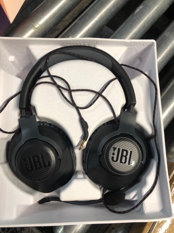 Photo 4 of JBL Quantum 100 - Wired Over-Ear Gaming Headphones - Black, Large