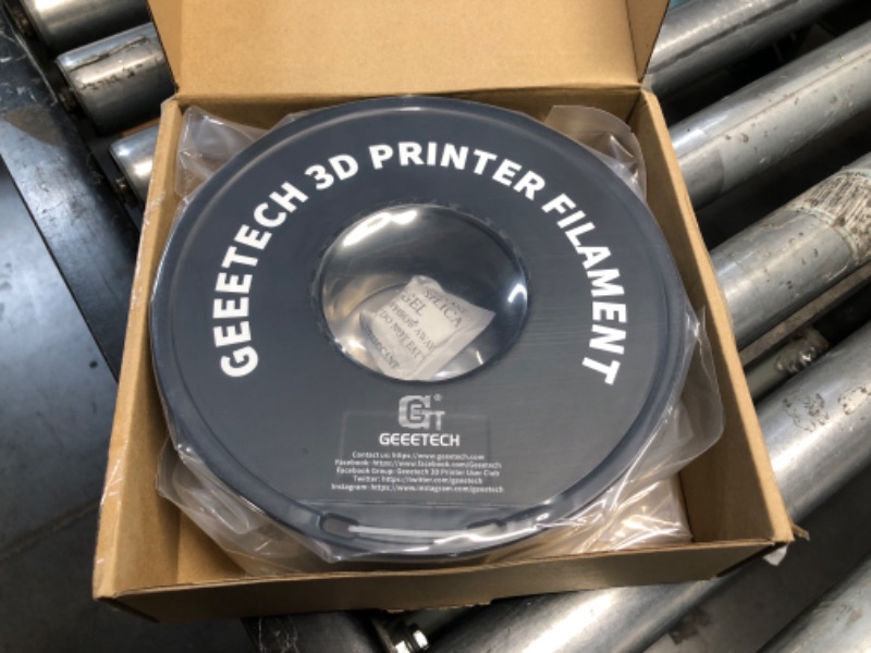 Photo 2 of Geeetech Luminous PLA 3D Printer Filament 1.75mm,Glow in The Dark Yellow,1KG(2.2lbs) Spool, Dimensional Accuracy ±0.03mm, Fantastic Light and Amazing Glowing Effects,Fit Most FDM Printer Glow in Dark Yellow Glow in dark PLA