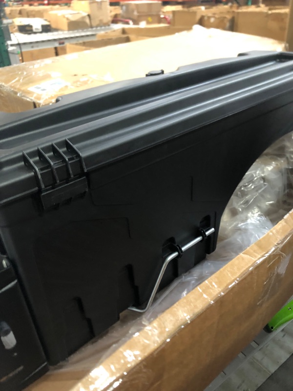 Photo 1 of (see all images) RealTruck Undercover SwingCase Truck Bed Storage Box | for GMC canyon 2023-c 