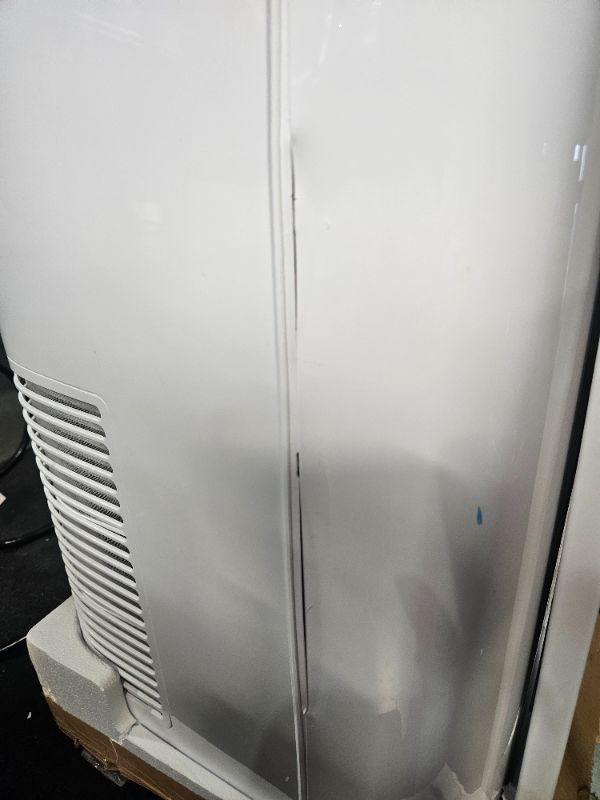 Photo 5 of **MINOR DAMAGE READ NOTES**IN GREAT CONDITION**
14000 BTU Portable Air Conditioners for Room up to 700 sq.ft, 3-IN-1 Quiet Cooling Portable AC Unit with Fan & Dehumidifier Mode, 24H Timer Sleep Mode, Remote Control