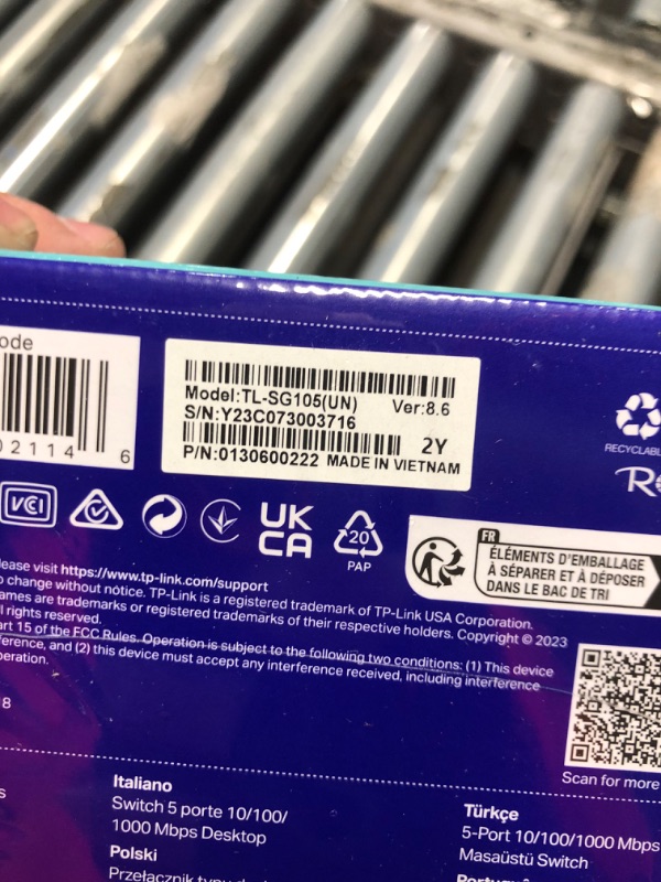 Photo 1 of ***FACTORY SEALED*** TP-Link TL-SG105 5-Port 10/100/1000Mbps Desktop Switch