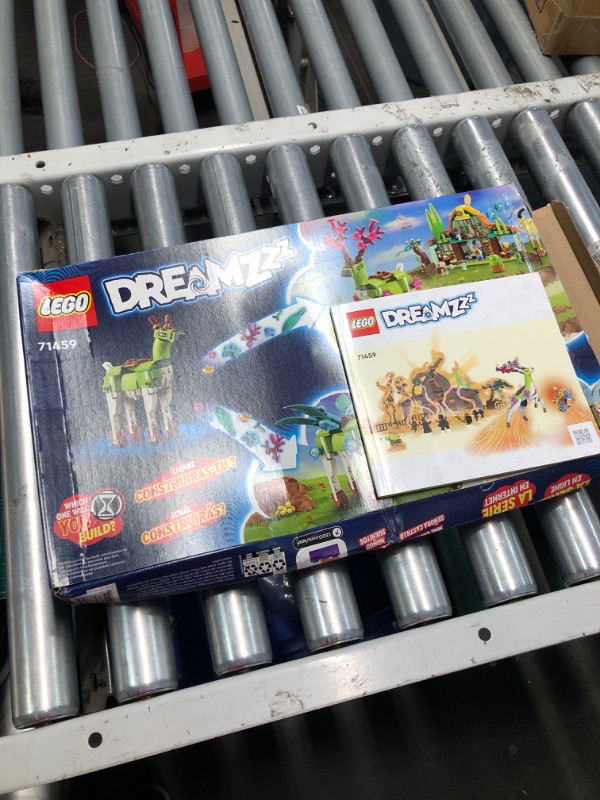 Photo 3 of **ALL PARTS ACCOUNTED FOR - BOX BENT**
LEGO DREAMZzz Stable of Dream Creatures 71459