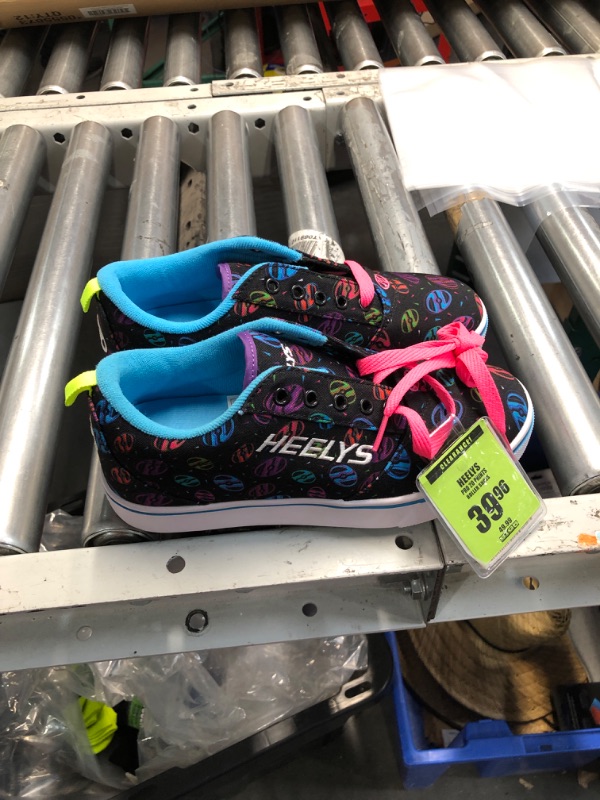 Photo 2 of **STOCK IMAGE FOR REFERENCE**
Heelys Pro 20 Prints Girls' Skate Shoes YTH6