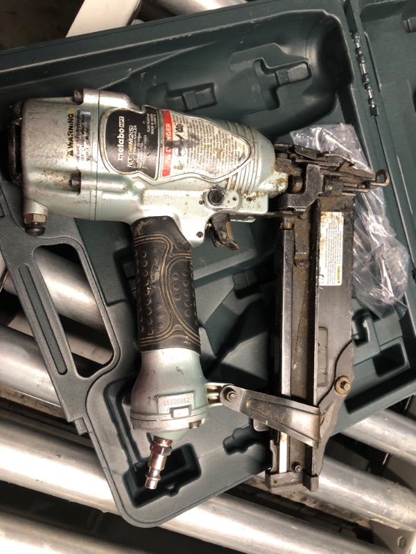 Photo 7 of ***HEAVILY USED AND DIRTY - UNABLE TO TEST***
Metabo HPT Finish Nailer | 16 Gauge Finish Nails - 1-Inch up to 2-1/2-Inch | Integrated Air Duster | NT65M2S