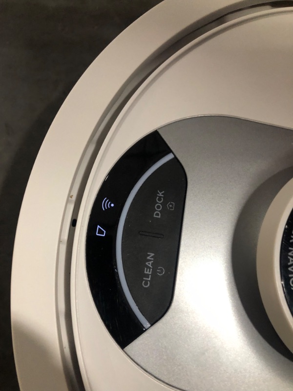 Photo 8 of **SEE NOTES** Shark AV2511AE AI Ultra Robot Vacuum, with Matrix Clean, Home Mapping, 60-Day Capacity Bagless Self Empty Base, Perfect for Pet Hair, Wifi, Compatible with Alexa, Black/Silver 60-Day Capacity + 2nd Generation