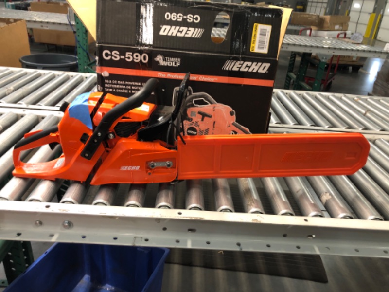 Photo 2 of ***USED - LIKELY MISSING PARTS - UNABLE TO VERIFY FUNCTIONALITY - NO PACKAGING***
Echo CS-590-20AA 20 in. 59.8 cc Gas Chainsaw