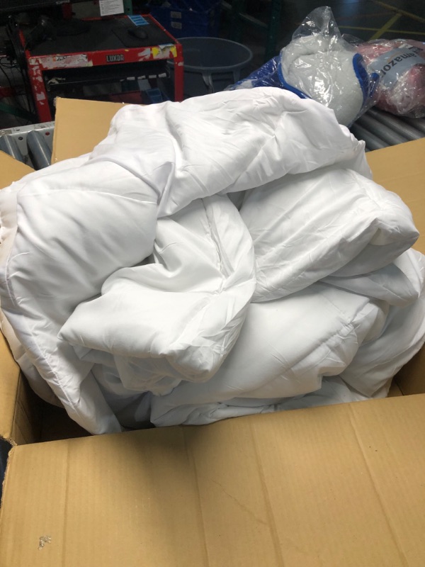 Photo 2 of ***STOCK PHOTO REFERENCE ONLY*** Comforter White Down Alternative Comforter with Corner Tabs,Fluffy Soft Noiseless Duvet Insert Machine Washable- full/twin