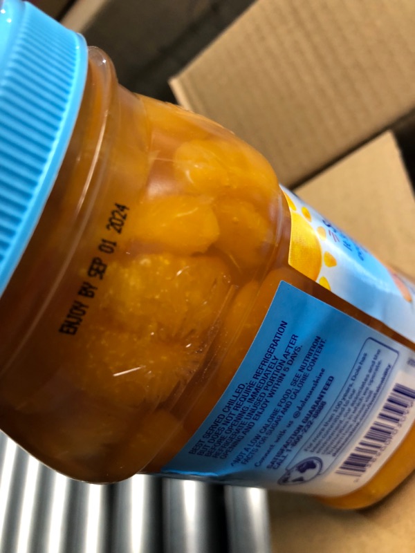 Photo 3 of *expires sep 2024* Dole Fruit Jars, Mandarin Oranges in 100% Fruit Juice, Gluten Free, Pantry Staples, 23.5 Oz Resealable Jars, 8 Count