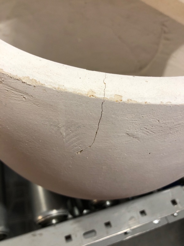 Photo 1 of 1 - Ceramic pot 11.5" W x 8.5" H, heavy garden pot white - white 