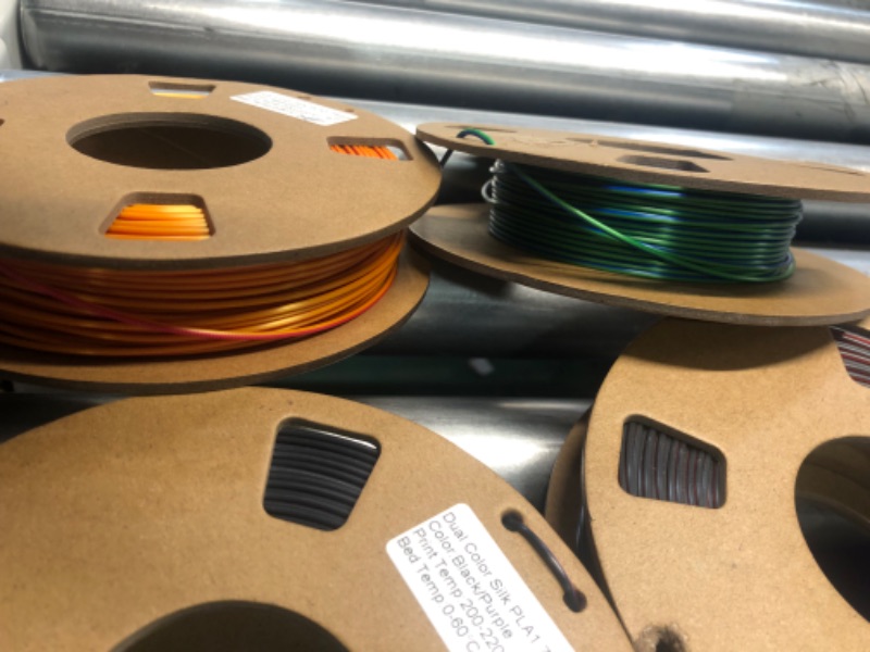 Photo 5 of Stock photo for reference
Silk PLA Filament 1.75mm Tri Color Filament Set, TRONXY 3D Printer Filament PLA Tri Color Extrusion 