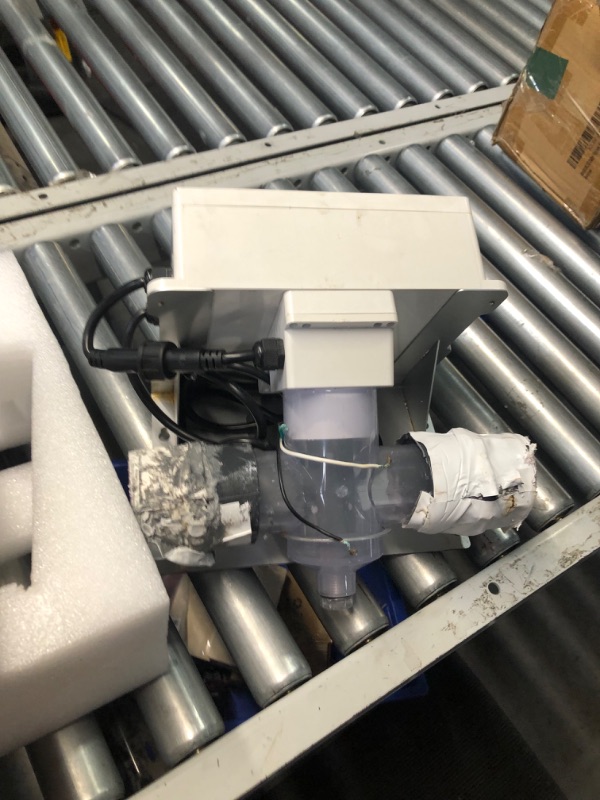 Photo 7 of ***HEAVILY USED AND DIRTY - SEE PICTURES - LIKELY MISSING PARTS - UNABLE TO VERIFY FUNCTIONALITY***
Salt Chlorine Generator, Westaho Salt Chlorinator System with USA Titanium Cell, Designed for Inground Pools Up to 35,000 Gallons, Keeps Pool Water Clear w