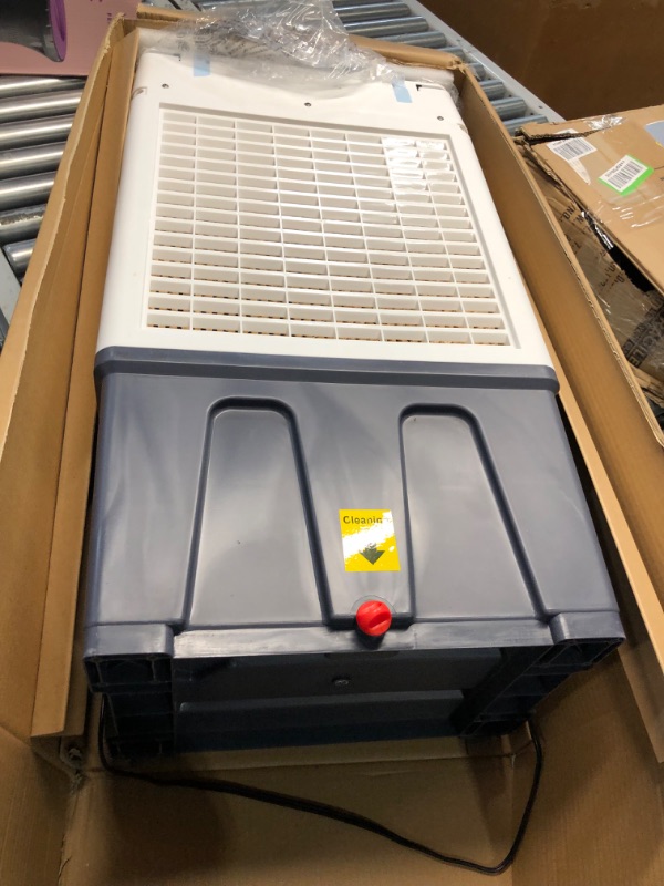 Photo 2 of ***USED - MISSING ICE PACKS - WHEEL BROKEN OFF - SEE PICTURES***
Evaporative Air Cooler, 3500CFM 3-in-1 Swamp Cooler with 7.5Gal Water Tank, Oscillation, 3 Speeds 3 Modes, 4 Ice Packs, 12H Timer, Remote, Portable Air Conditioner for Room, Home & Office