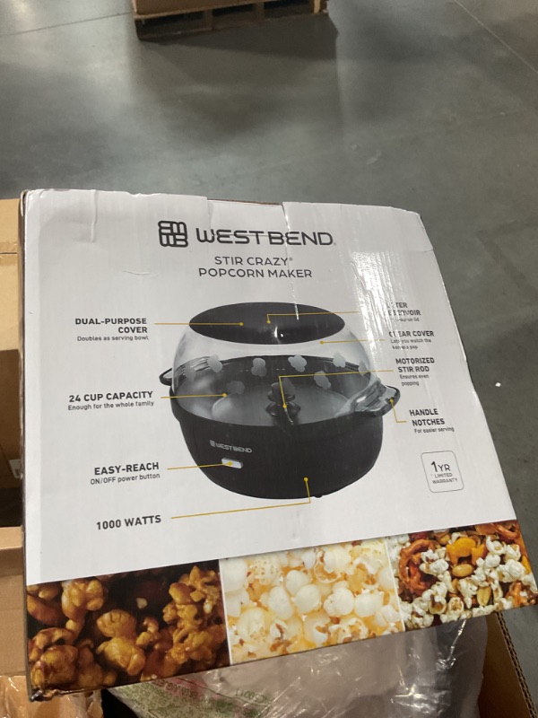 Photo 2 of ***USED - LIKELY MISSING PARTS - UNABLE TO VERIFY FUNCTIONALITY***
West Bend Stir Crazy 6 Qt. Popcorn Machine, in Black