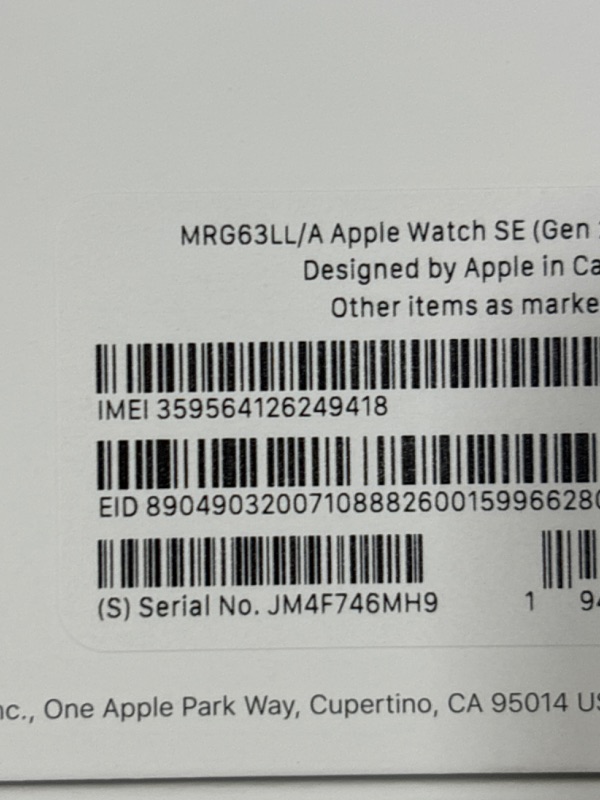 Photo 5 of Apple Watch SE (2nd Gen) [GPS + Cellular 40mm] Smartwatch with Midnight Aluminum Case with Midnight Sport Band S/M. Fitness & Sleep Tracker, Crash Detection, Heart Rate Monitor Midnight Aluminium Case with Midnight Sport Band 40mm S/M - fits 130–180mm wri
