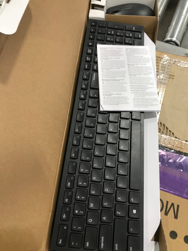 Photo 1 of Dell 5580-AKCW Wireless Keyboard and Mouse - KM3322W
