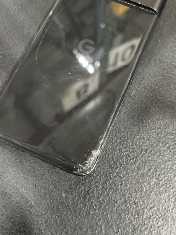 Photo 4 of  ***PARTS ONLY**** ---Google Pixel 8 - Unlocked Android Smartphone with Advanced Pixel Camera, 24-Hour Battery, and Powerful Security - Obsidian - 128 GB 128 GB Phone Only Obsidian --- ***PARTS ONLY****
