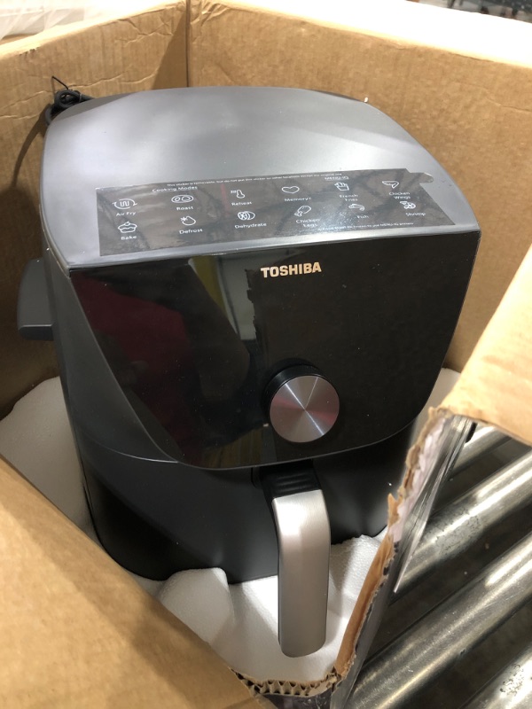 Photo 2 of Toshiba 7.7QT Air Fryer, Family-Size for Quick and Easy Meals, 12 Preset Menus and Menu-IQ Function, 1°F Precision, 90% less fat, Double-sided Handles Easy Carrying Metal Gray 7.7QT
