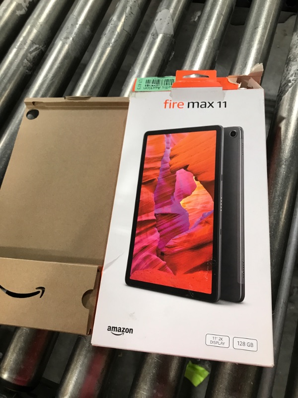 Photo 4 of Amazon Fire Max 11 tablet, vivid 11” display, all-in-one for streaming, reading, and gaming, 14-hour battery life, optional stylus and keyboard, 128 GB, Gray, without lockscreen ads
