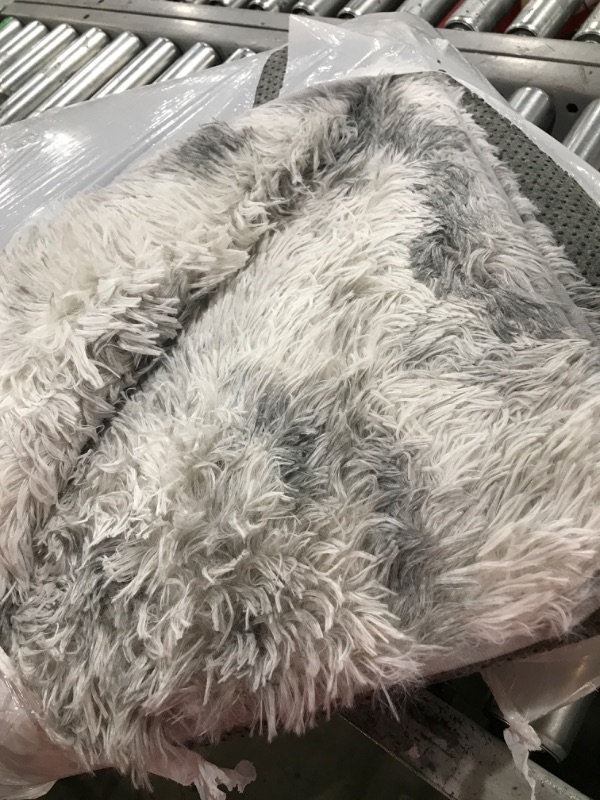 Photo 2 of Ophanie Grey and White Area Rugs for Living Room 5x7, Fluffy Shag Large Fuzzy Plush Soft Carpets, Floor Shaggy Rugs for Bedroom, Carpet for Kids Boys Girls Dorm Nursery Home Decor Aesthetic 5x7 Feet Tie-dyed Grey&white