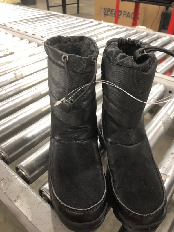 Photo 1 of BLACK SNMOW BOOTS /* 4