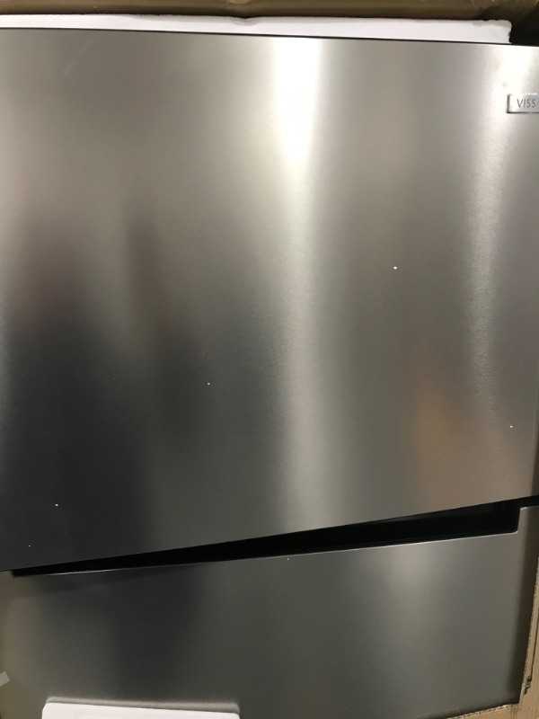 Photo 4 of 18 cu. ft. Top Freezer Refrigerator in Stainless Steel Look
