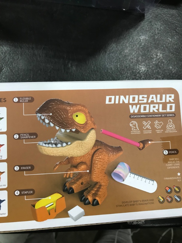 Photo 1 of DINOSAUR TOY 