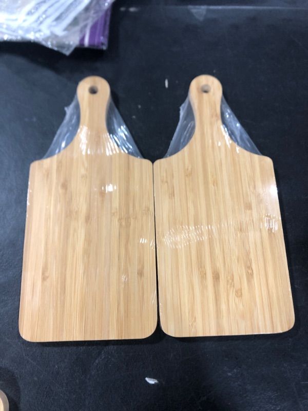 Photo 1 of 2 Pcs Thicken Bamboo Cutting Board Bulk Personalized Wood Chopping Board Customized Laser Engraving Blanks Serving Board for Wedding Mother's Day Housewarming Gift (Handle)