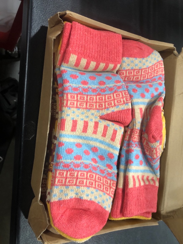 Photo 1 of 10 PACK WINTER SOCKS 