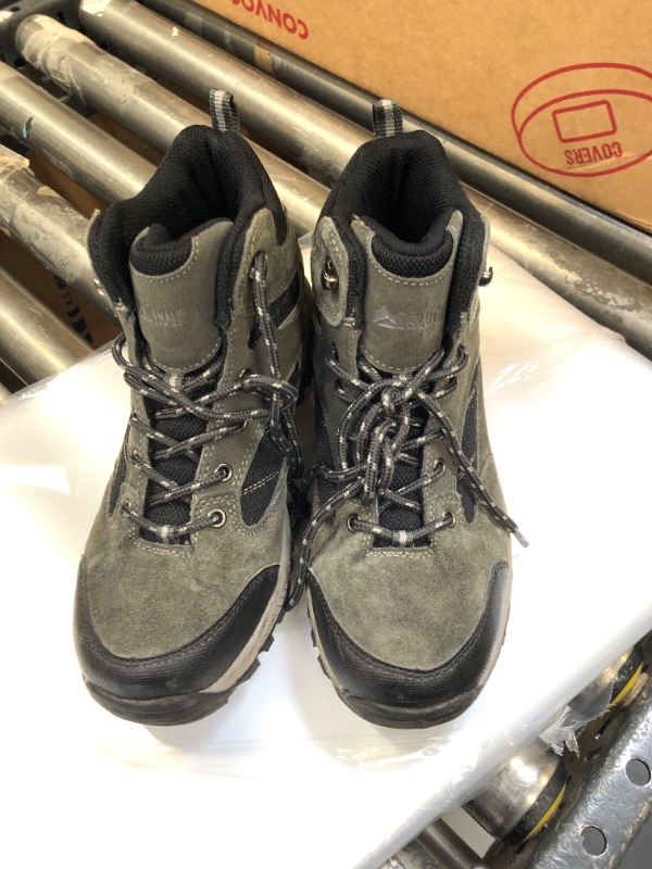 Photo 1 of denali hiking boots size 6 
