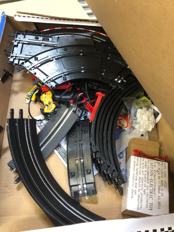 Photo 1 of Carrera GO!!! 62492 Mario Kart Mach 8 Electric Slot Car Racing Track Set 1:43 Scale feat. Mario and Luigi