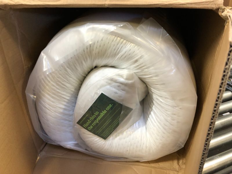 Photo 2 of Zinus 10 Inch Green Tea Essential Memory Foam Mattress/Bed-in-a-Box/Affordable Mattress/CertiPUR-US Certified, Queen Queen 10 Inch