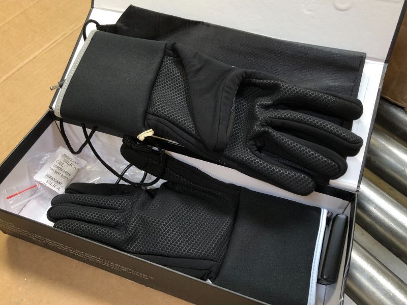 Photo 2 of 7.4V Unisex Heated Gloves Liners - Previous Generation
