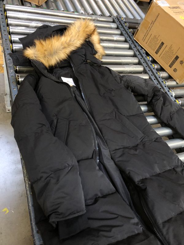 Photo 1 of Fitouch Women's Waukee Long Down Coat Parka Jacket | 750+ Fill Power | Full-Length - large 


