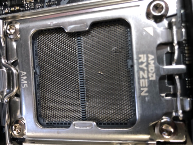 Photo 3 of ASUS ROG Strix B650E-I Gaming WiFi 6E Socket AM5 Ryzen 7000 Mini-ITX Gaming Motherboard (PCIe 5.0,DDR5,10 + 2power Stages,2xM.2 Slots,USB 3.2 Gen 2x2 Type-C,WiFi 6E)