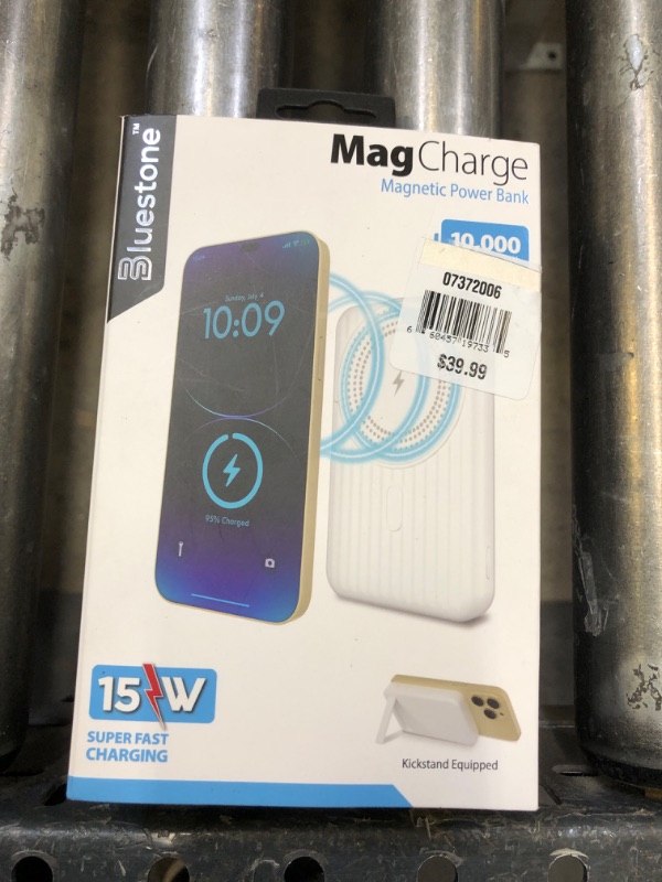 Photo 1 of Wholesale Bluestone MagCharge Magnetic Power Bank
