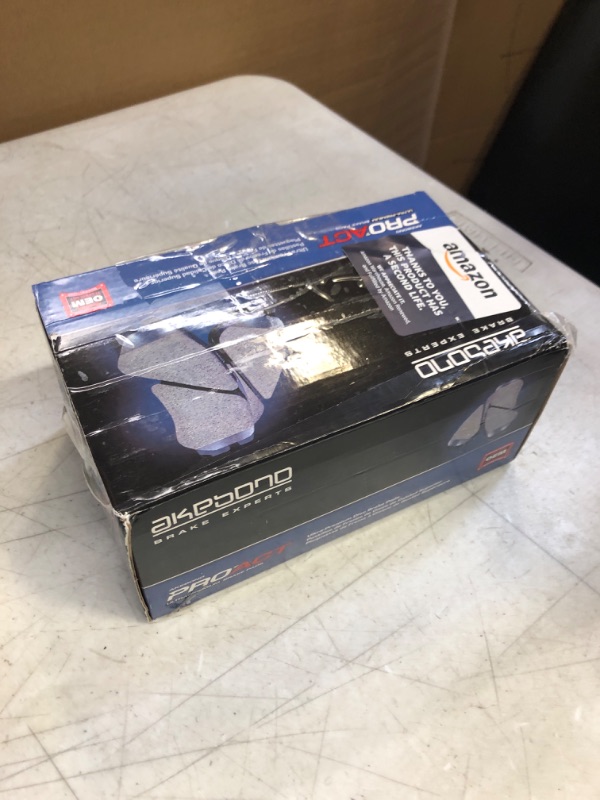 Photo 2 of Akebono PRO-ACT Ultra-Premium OE Brake Pad Set, Ceramic