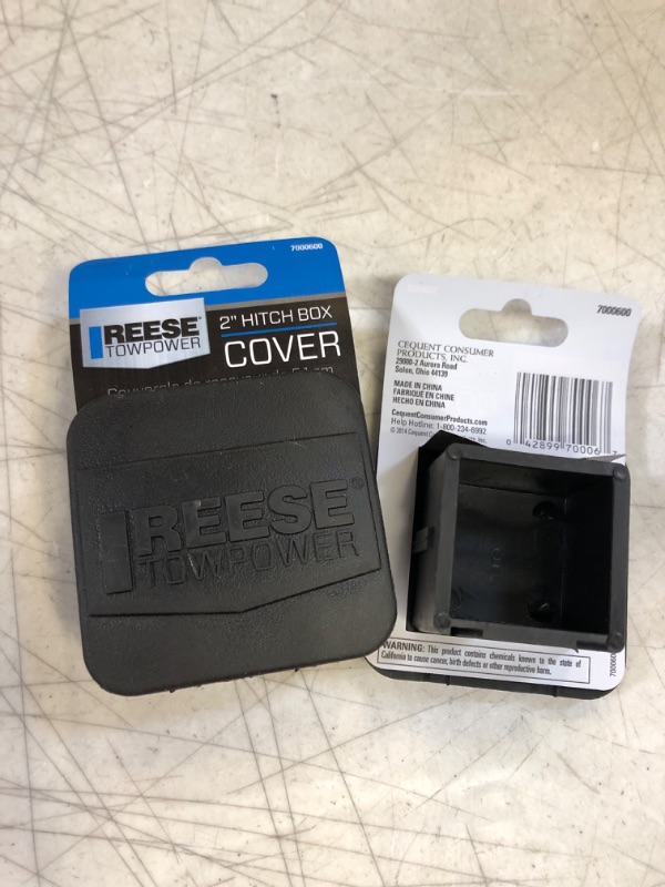 Photo 2 of 2Pack Reese Towpower 7000600 Receiver Tube Cover Black, 2 inch