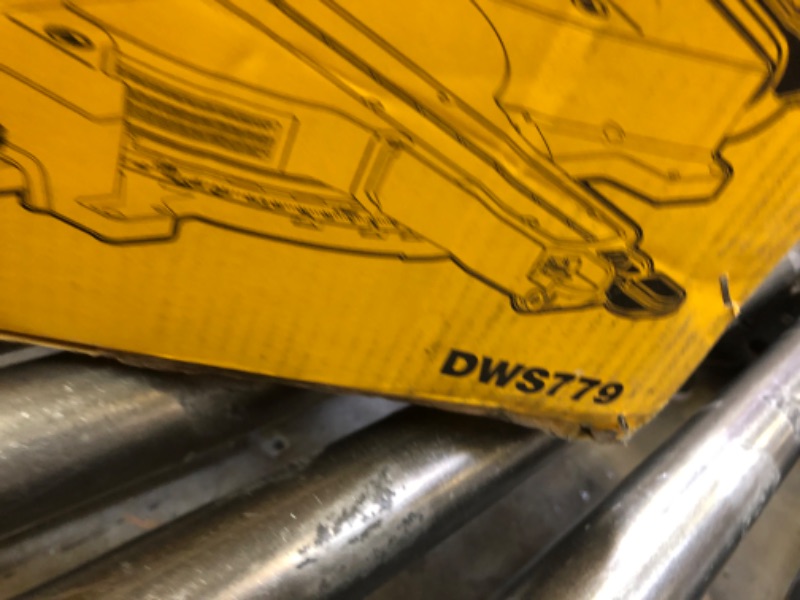 Photo 5 of DEWALT Miter Saw, 12 Inch Double Bevel Sliding Compound, Stainless Steel Detent Plate with 10 Stops, Cam-Lock Handle, For Quick & Accurate Miter Angles, Corded (DWS779)