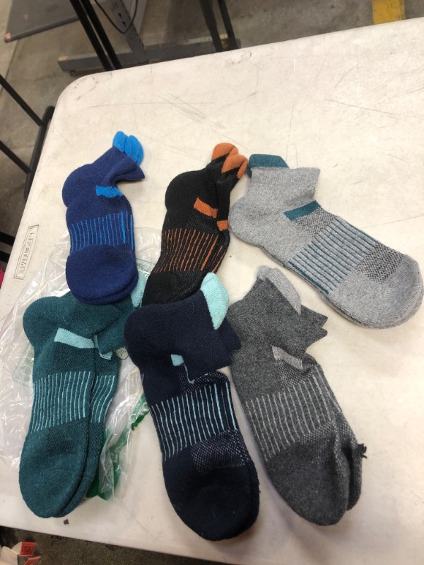 Photo 1 of 6 PAIRS ANKLE SOCKS- 