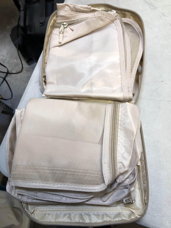 Photo 1 of 6 travel bags - beige - 