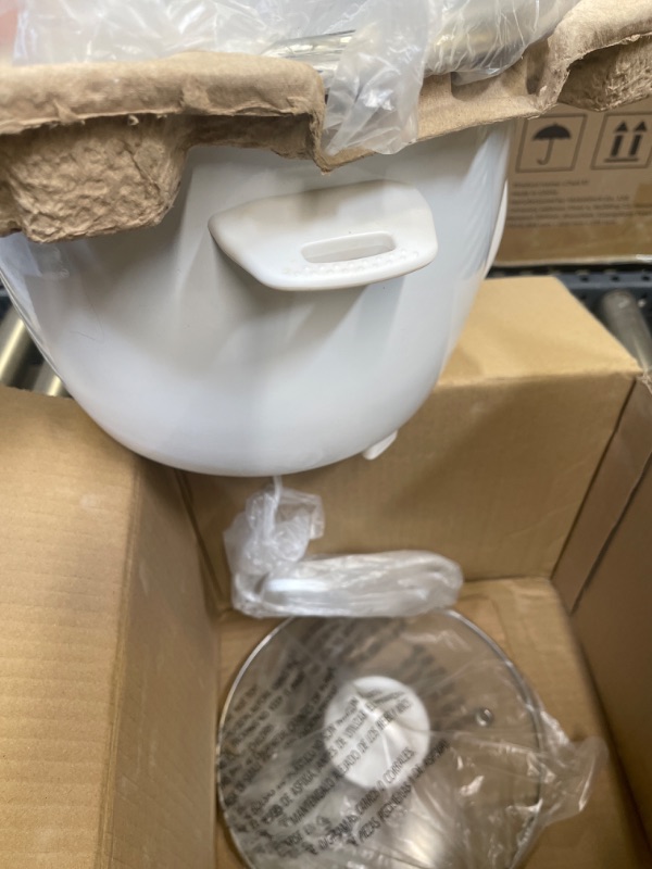 Photo 1 of Elite Gourmet ERC-2020 Electric Rice Cooker with Stainless Steel Inner Pot Makes Soups, Stews, Grains, Cereals, 20 Cups, White 20 Cups Cooked