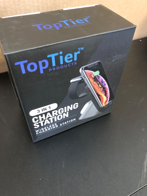 Photo 1 of Top Tier 3 in 1 Wireless Charging Station Apple & Samsung, iPhone Apple Watch Airpods Phone Charger and Qi Certified Devices