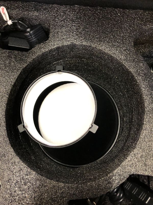 Photo 1 of SmallRig RC 220B 2 PCS 220W Bi-Color LED Video Light 2700K-6500K 84500 Lux@1M 96+ CRI 95+, Continuous Output Light with 9 Lighting Effects, V-Mount Battery Plate, App Control-4010