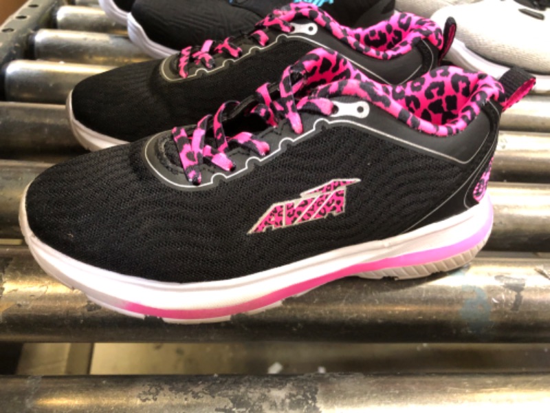 Photo 3 of Avia Avi Factor 2.0 Girls' Running Shoes, size 3
