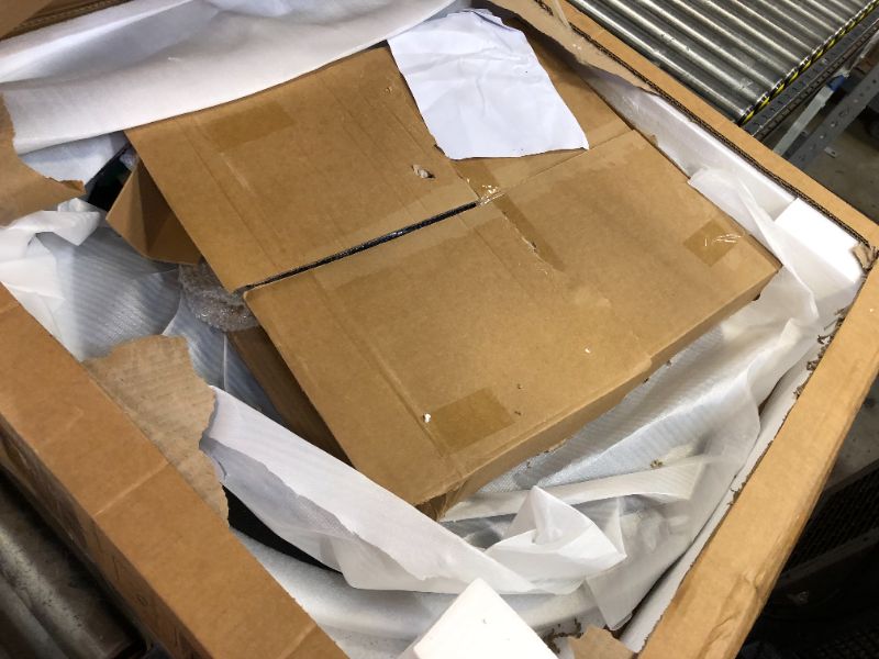 Photo 1 of Round Dining Table Small Black Kitchen Table 31.5" in Tulip Design Modern Pedestal Table for Small Space Dining Room 2 to 4 Person