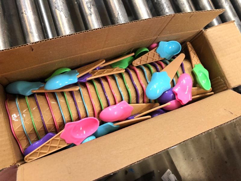 Photo 1 of 24 pack ice cream cups with spoons 