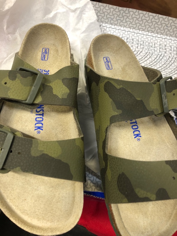 Photo 2 of 
Birkenstock 1019597140 Arizona SFB Camo Grn Bf R 40  SZ-8
