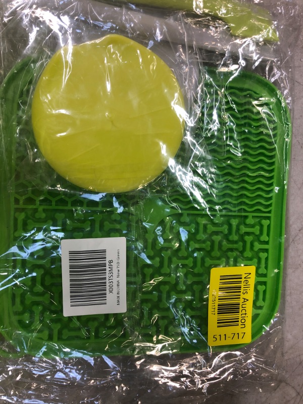 Photo 2 of 
5Pcs Pet Food Can Supplies Set,2Pcs Pet Cover Silicone Can Lids Universal Size,1Pcs Licking Mat with Suction Cups,Slow Feeder,2Pcs Multifuctional Cat Food...
Color:Green
